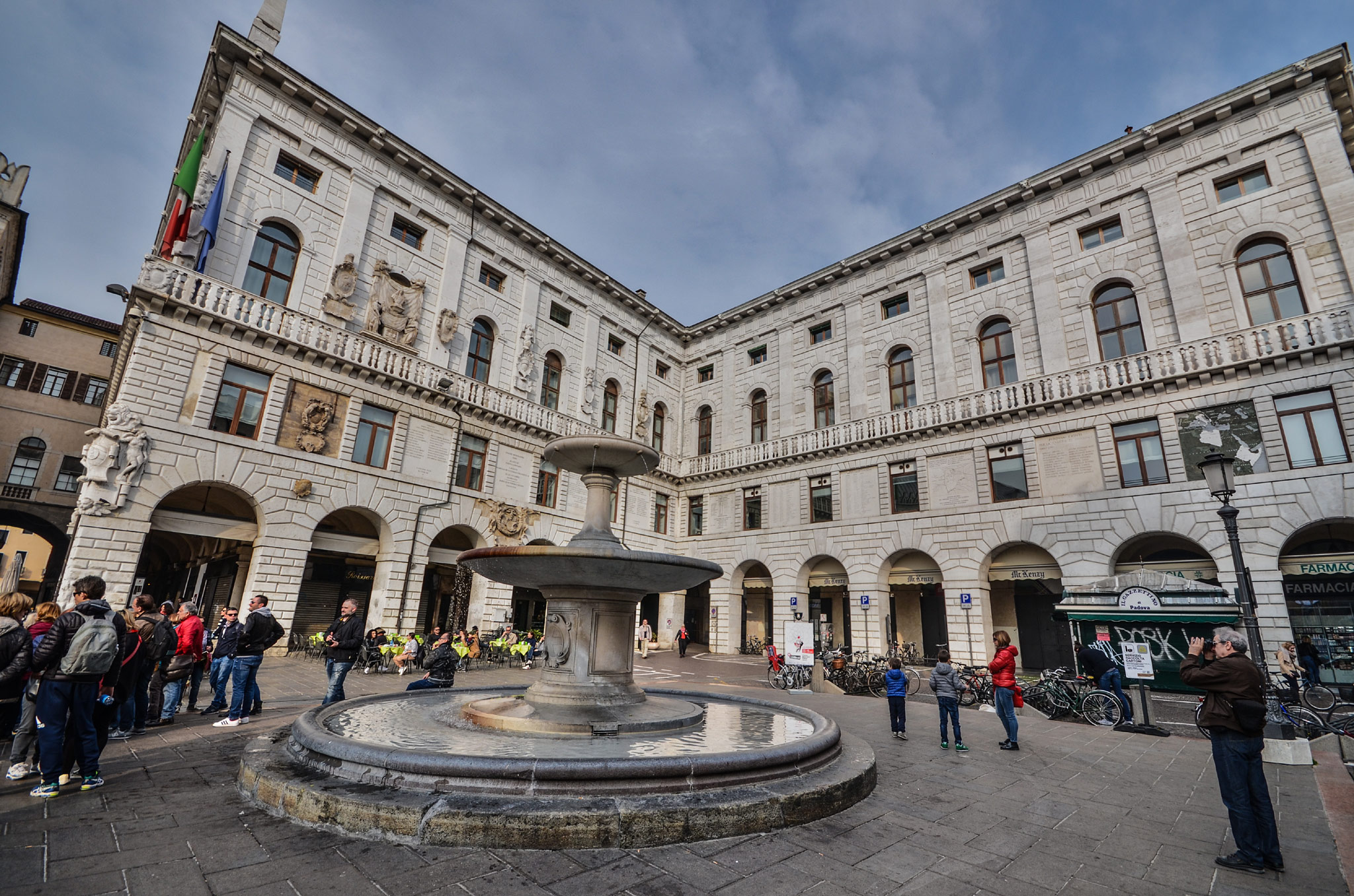 Padova (Photo license: CC BY-NC-SA 2.0)